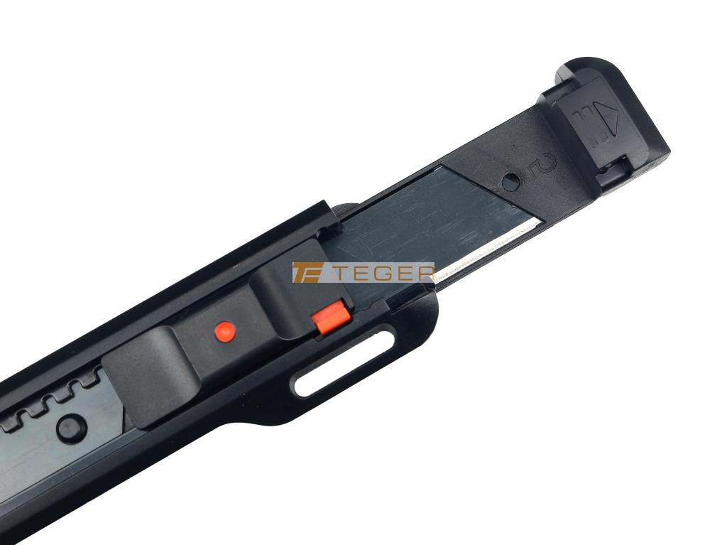 SKLAPEL PLASTIČNI 18MM TEGER